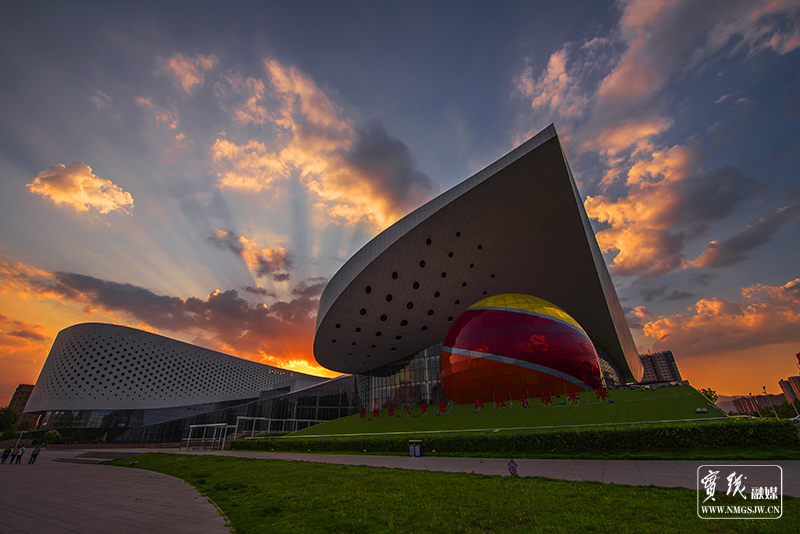 _DSC8261科技馆  拍摄地点 呼和浩特新城区  张平义 15548357863